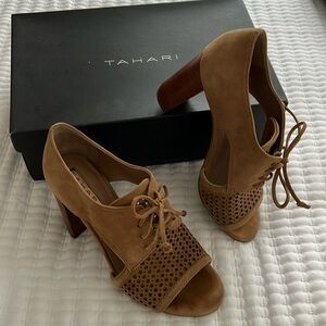 Like new Tahiti 3 inch heeled shoes.